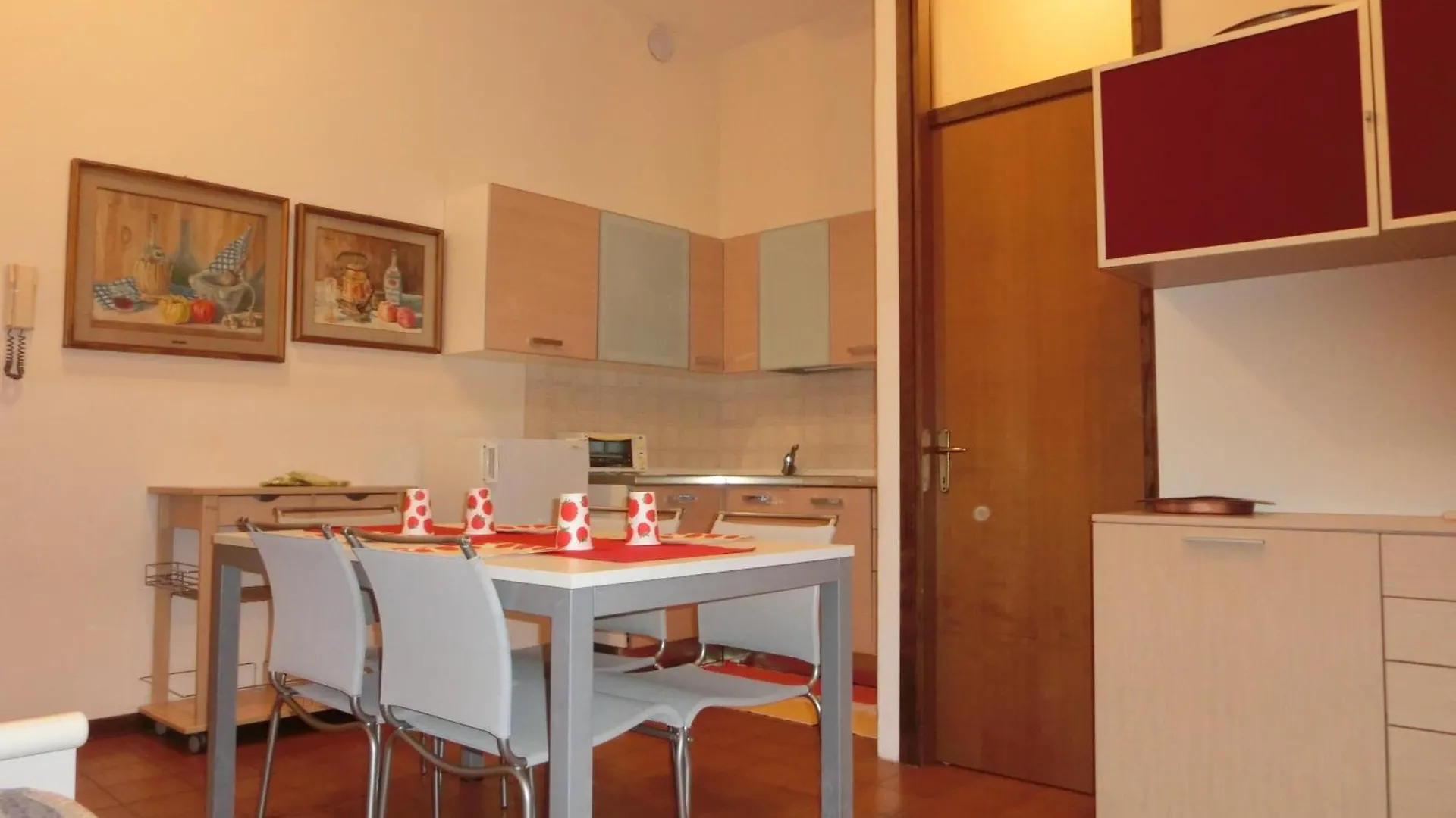 Condominio Carina Бибионе Италия
