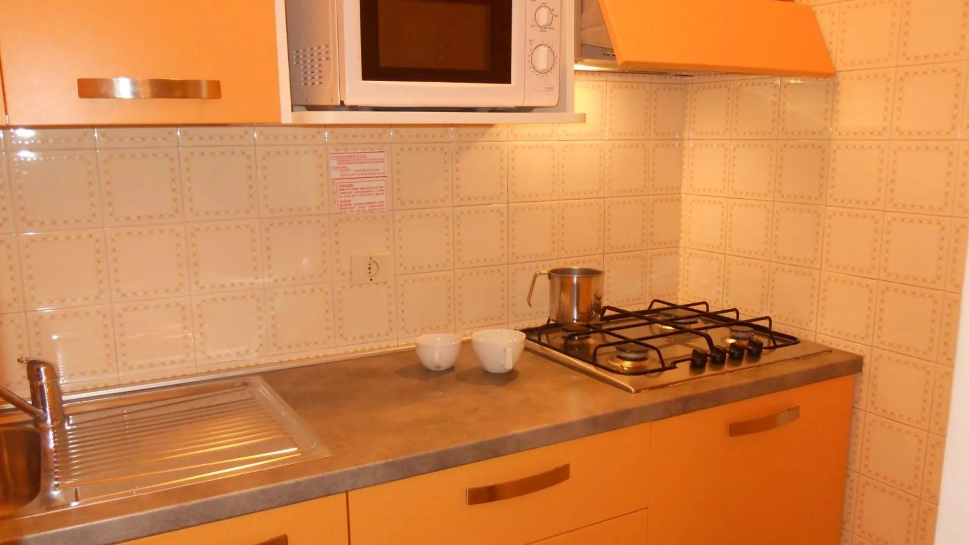 Condominio Carina Бибионе 0*,  Италия