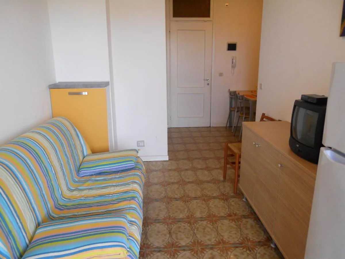 Condominio Carina Бибионе